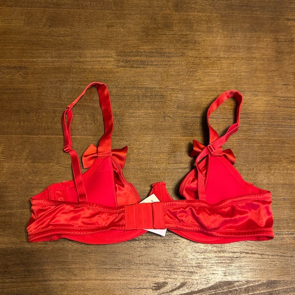 Victoria’s Secret Dream Angels Wicked Twinkle Bows Red Satin Open-Cup Bra Large - Picture 5 of 7